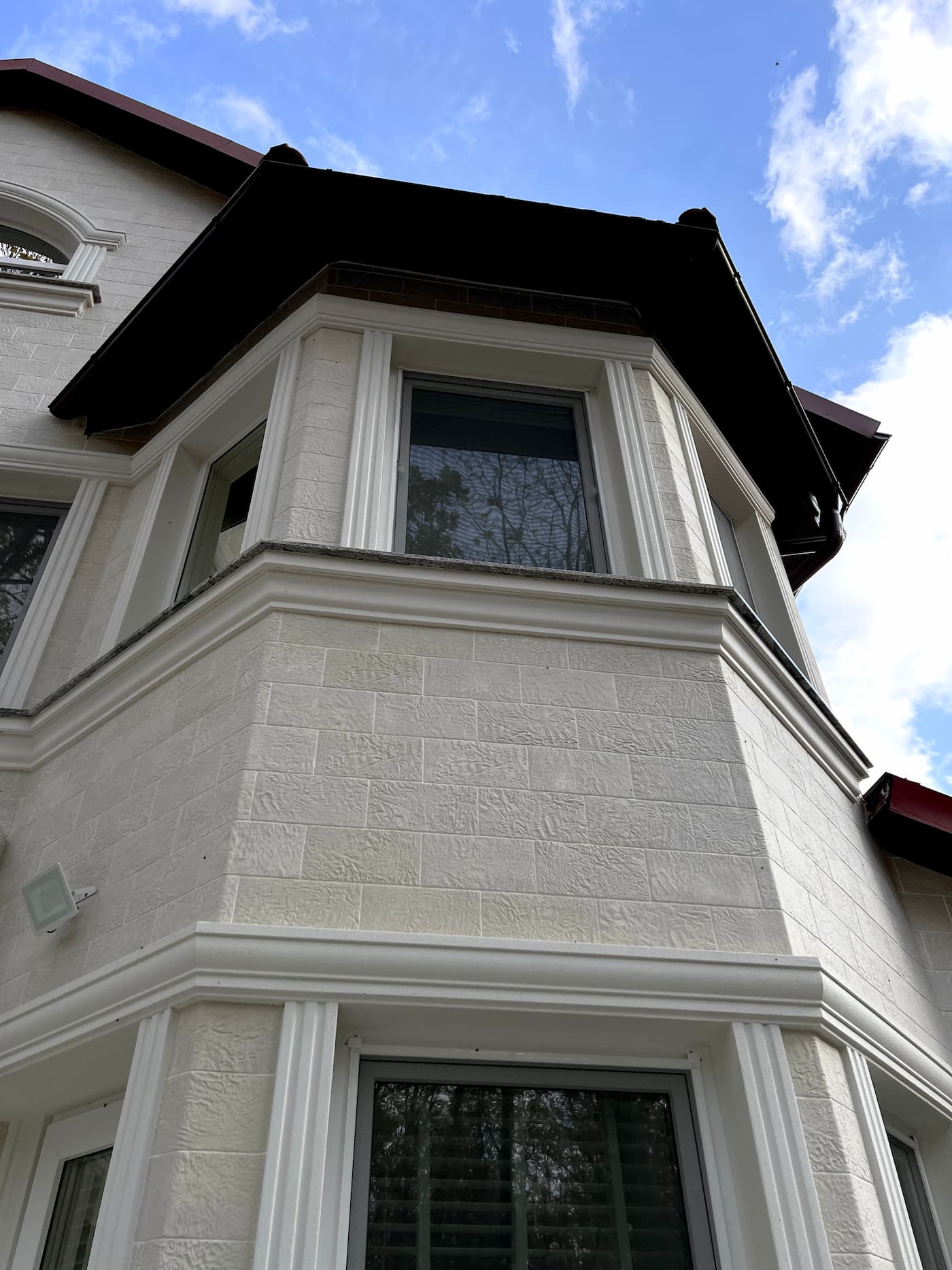 Flexible stone facade — house on the outskirts of Durlesti — 5