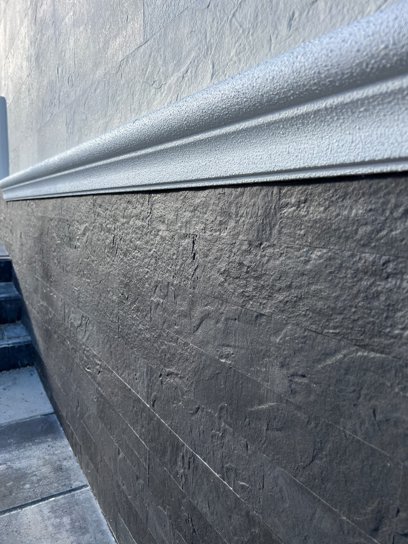Flexible stone tiles – private house in Orhei — 12