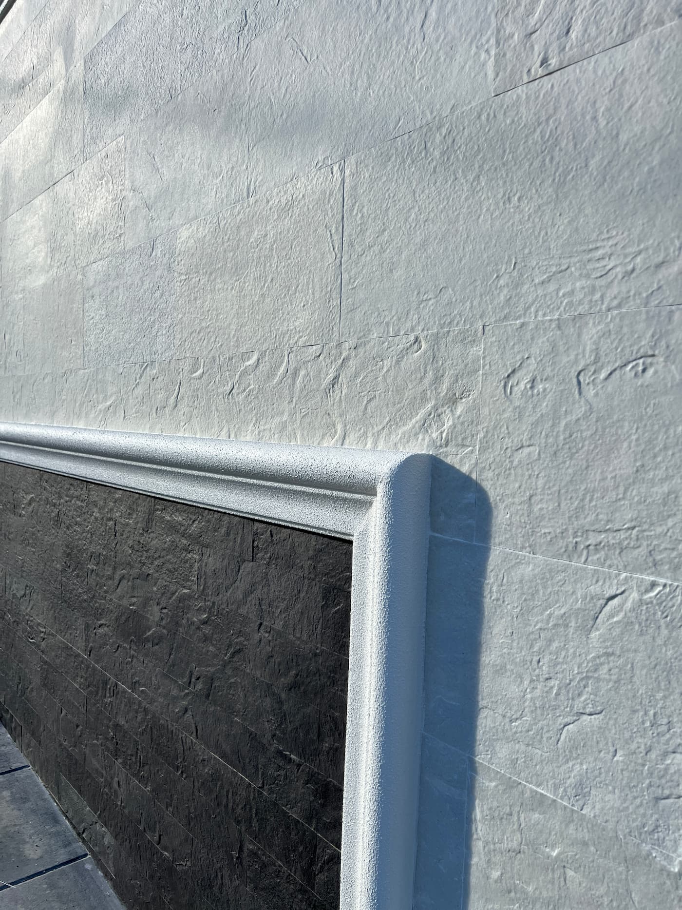 Flexible stone tiles – private house in Orhei — 14