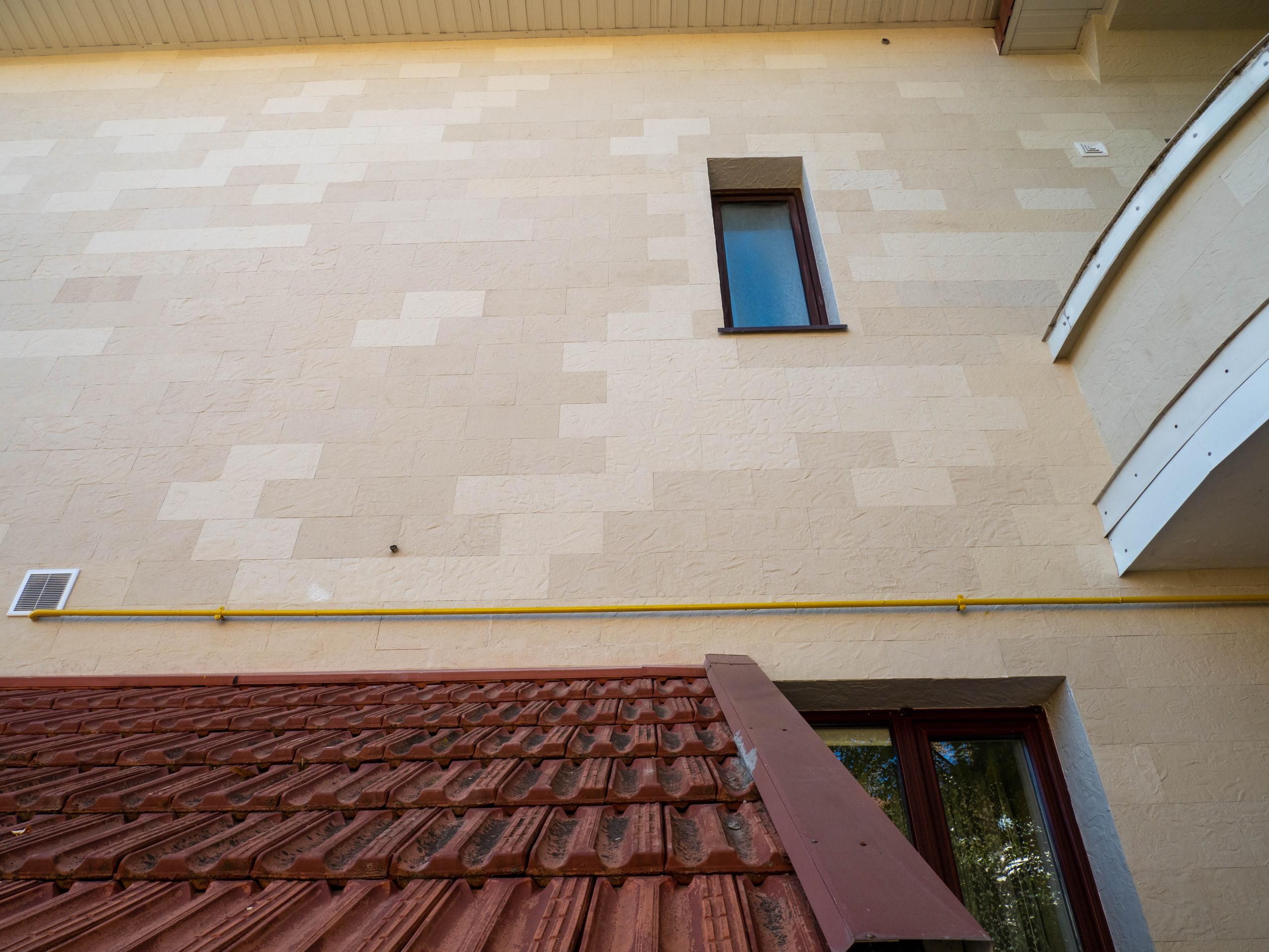 Flexible stone — private house in Telecentru — 38