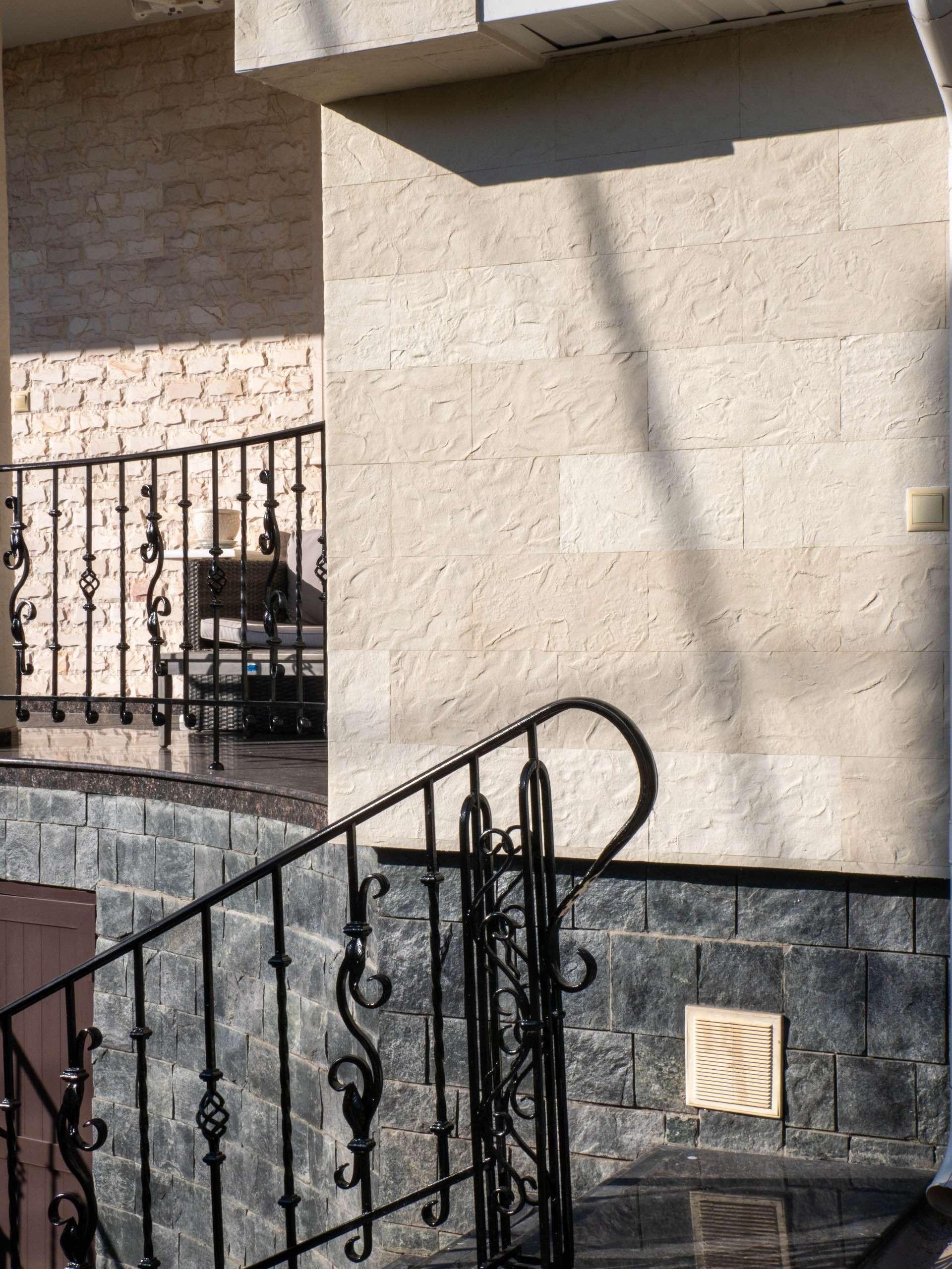 Flexible stone — private house in Telecentru — 47