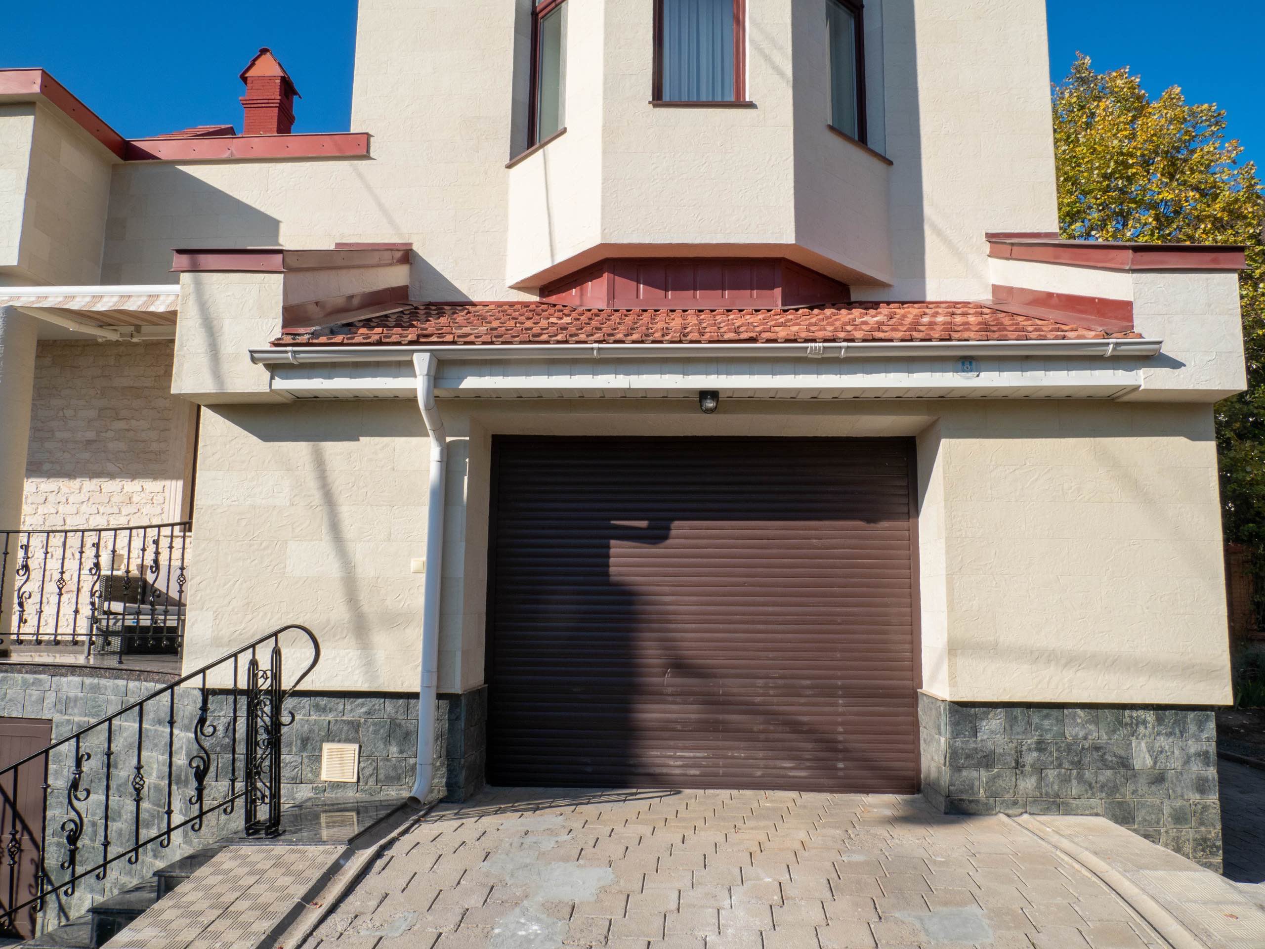 Flexible stone — private house in Telecentru — 50