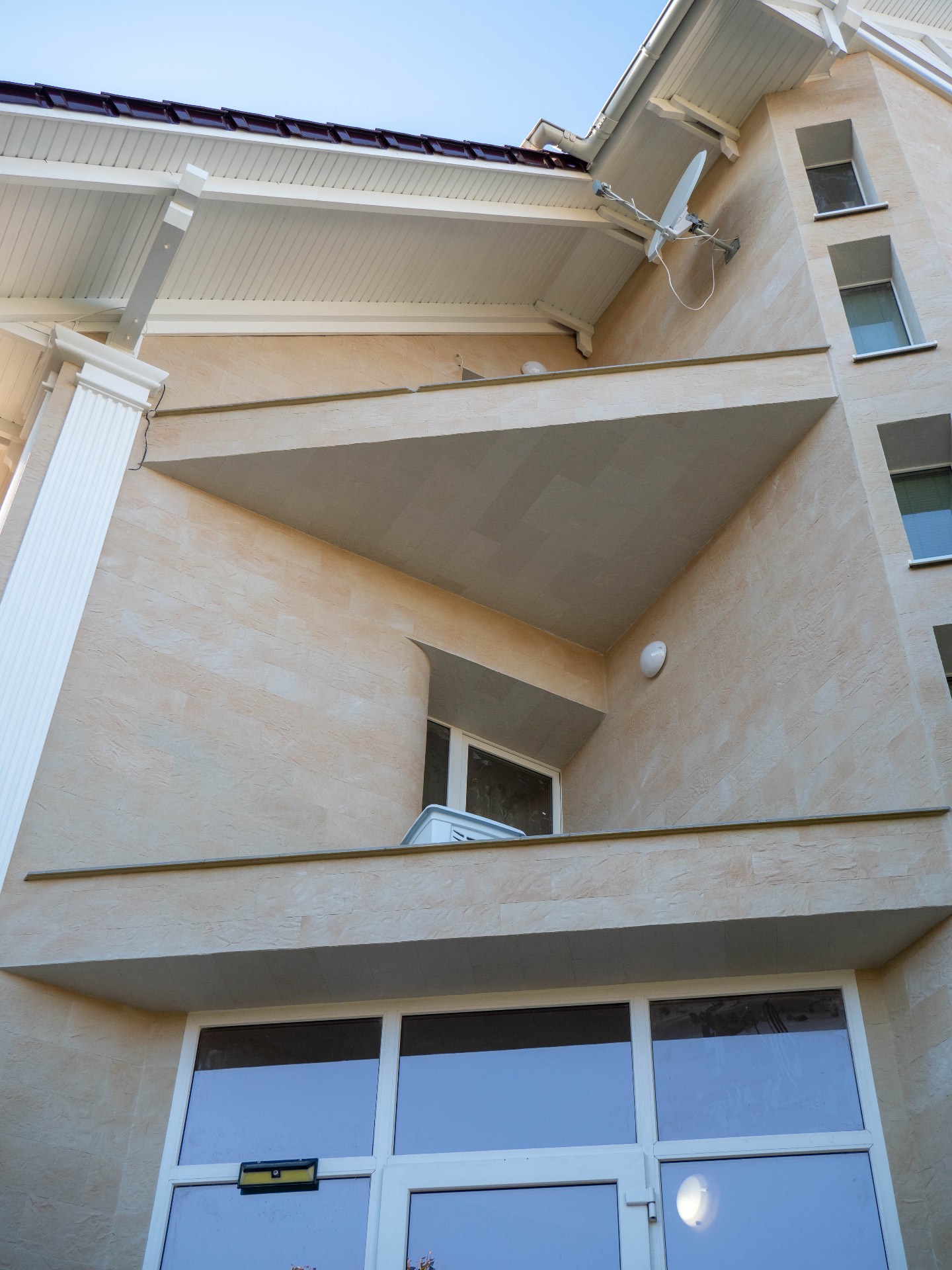 Flexible facade panels Pletaflex — Telecentru — 10