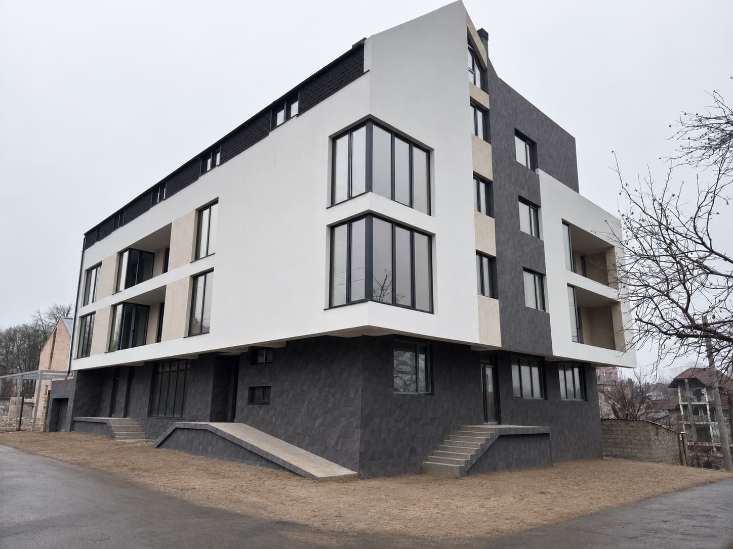 Flexible facade panels — house in Buiucani — 11