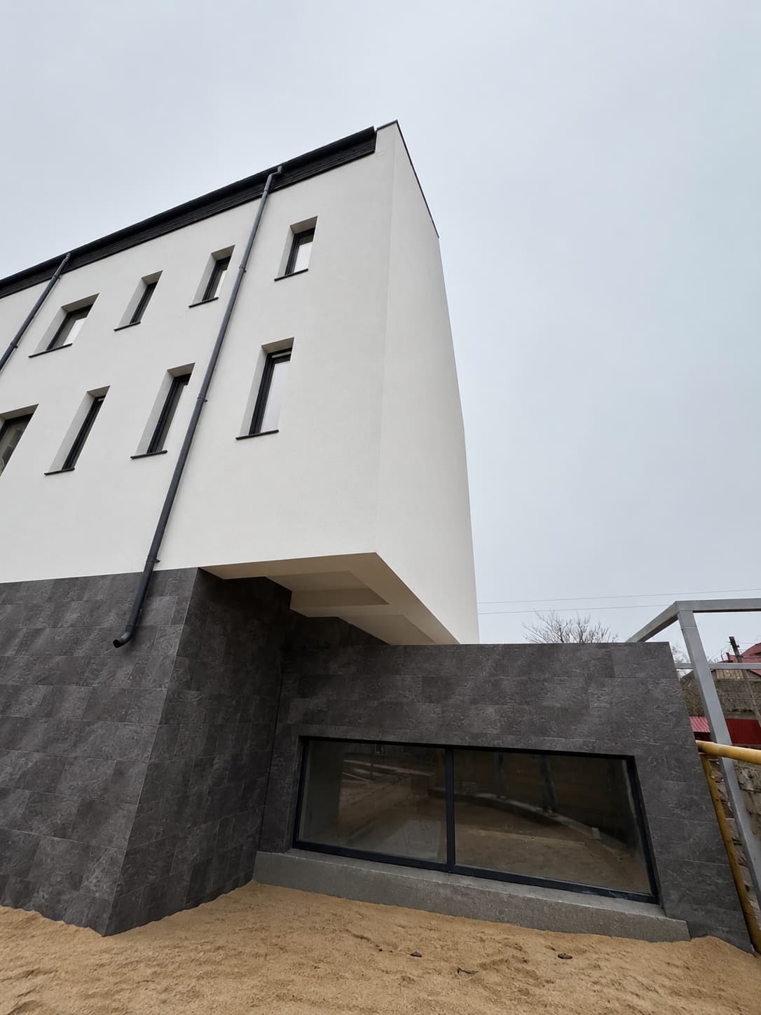 Flexible facade panels — house in Buiucani — 3