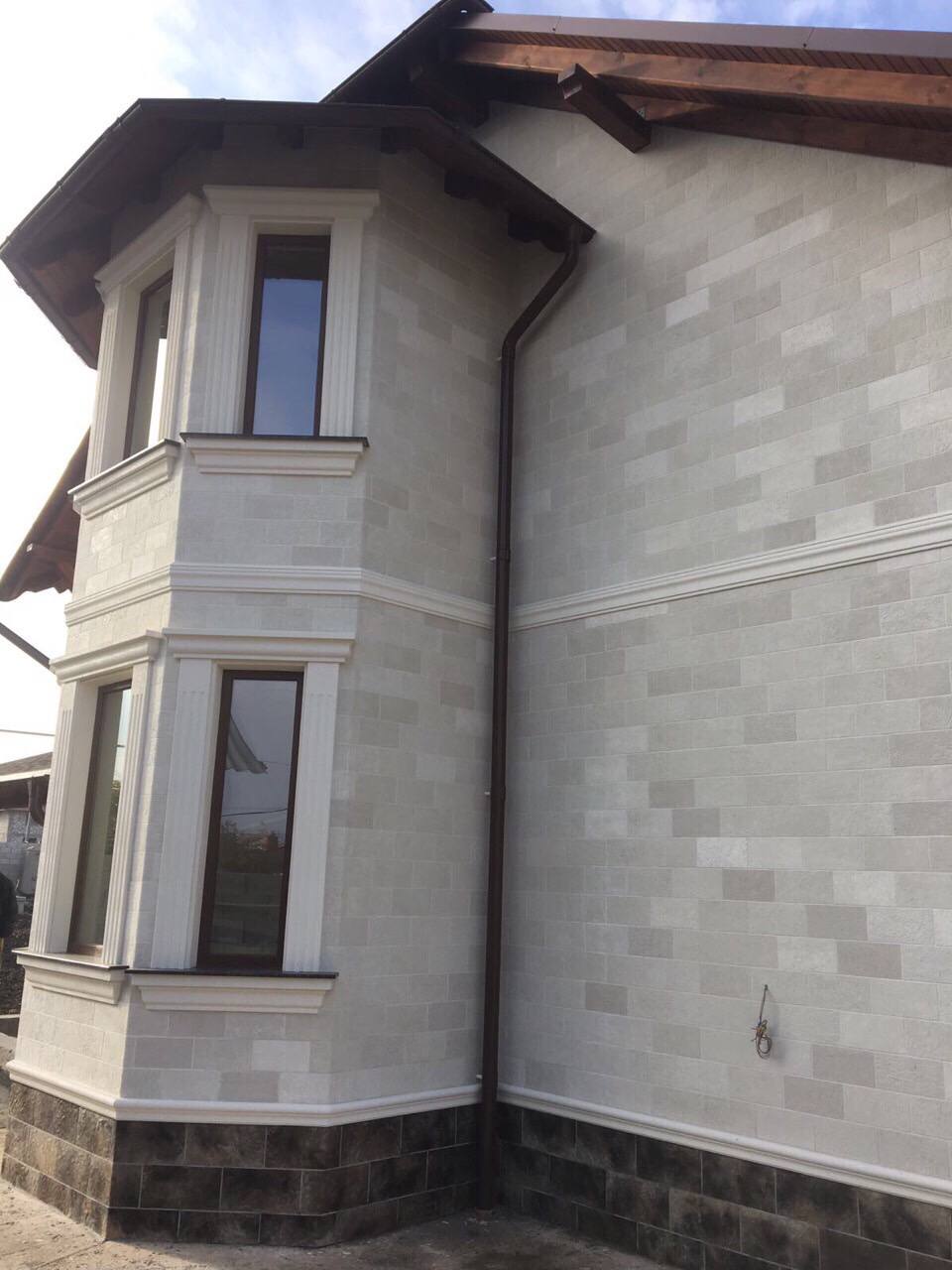 Flexible stone — private house in Malcoci — 2