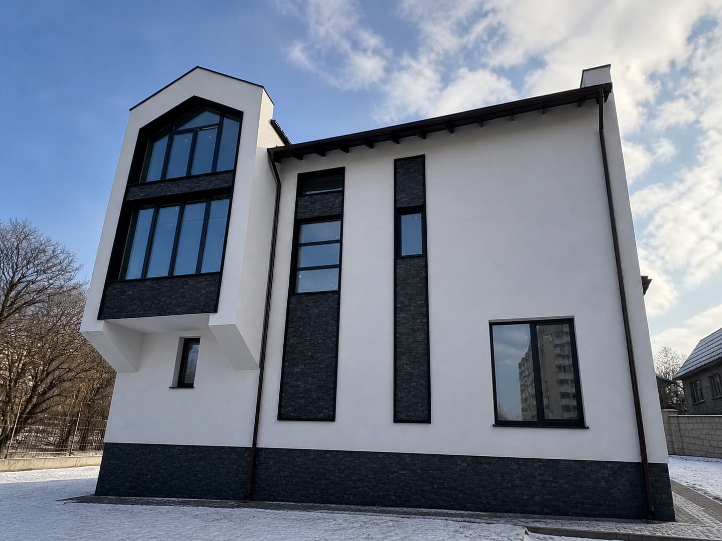 Flexible Stone Facade – Private House in Durlesti — 2
