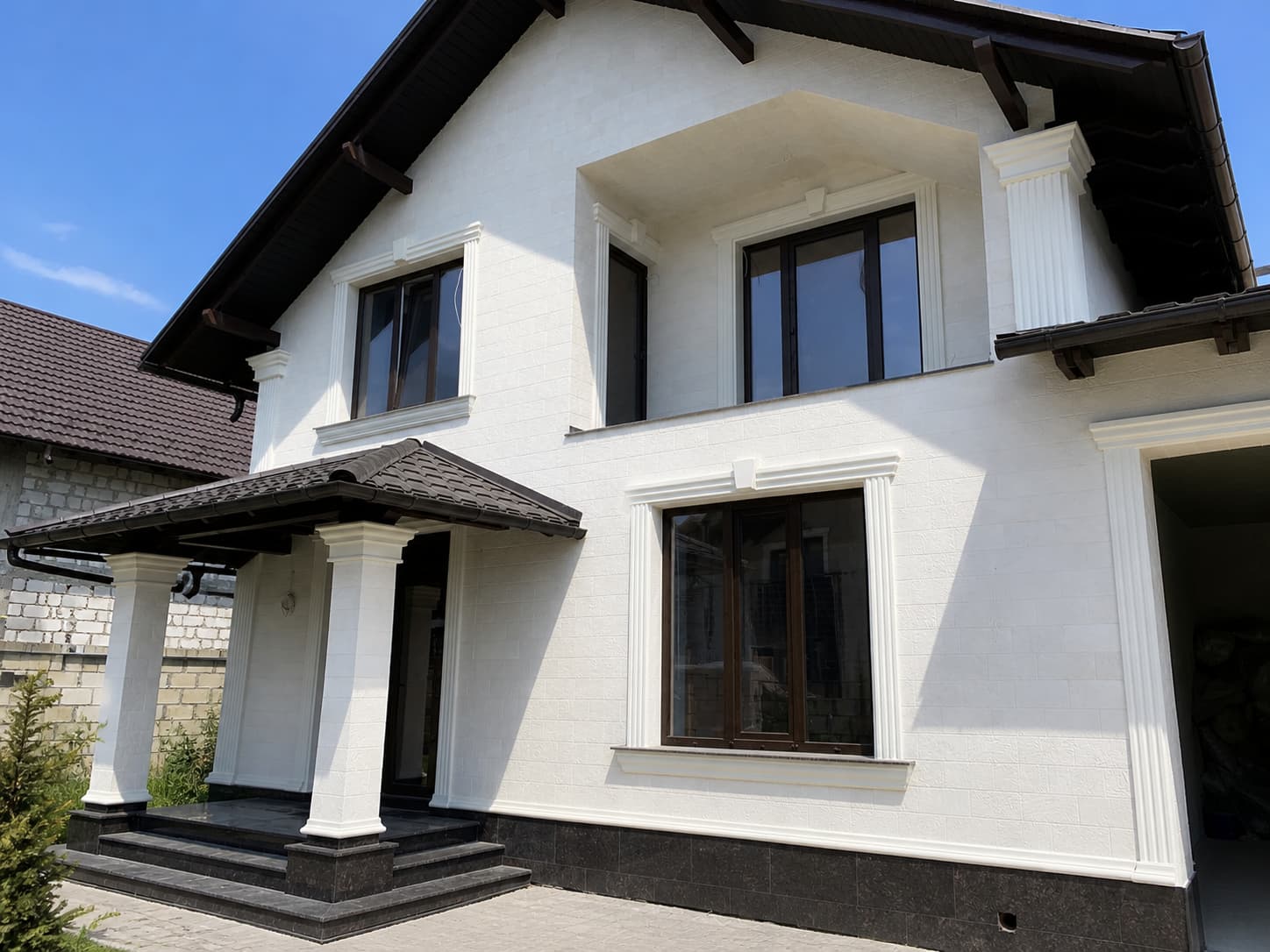 Manor in Durlesti — flexible tile facade — 6
