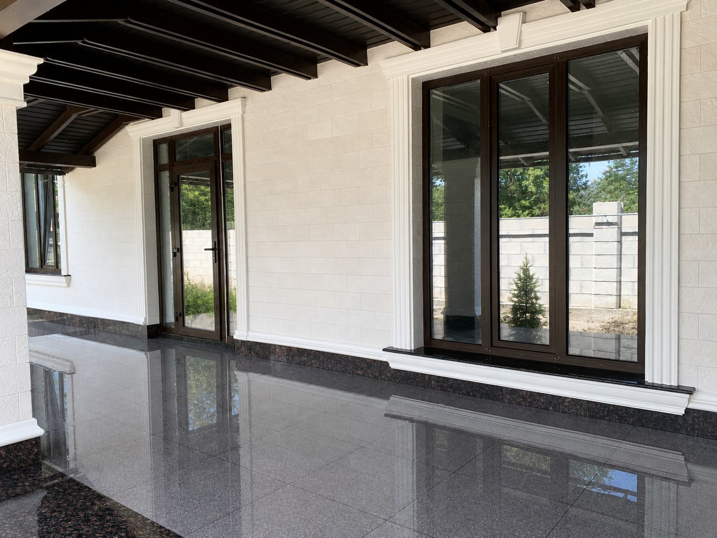 Manor in Durlesti — flexible tile facade — 9