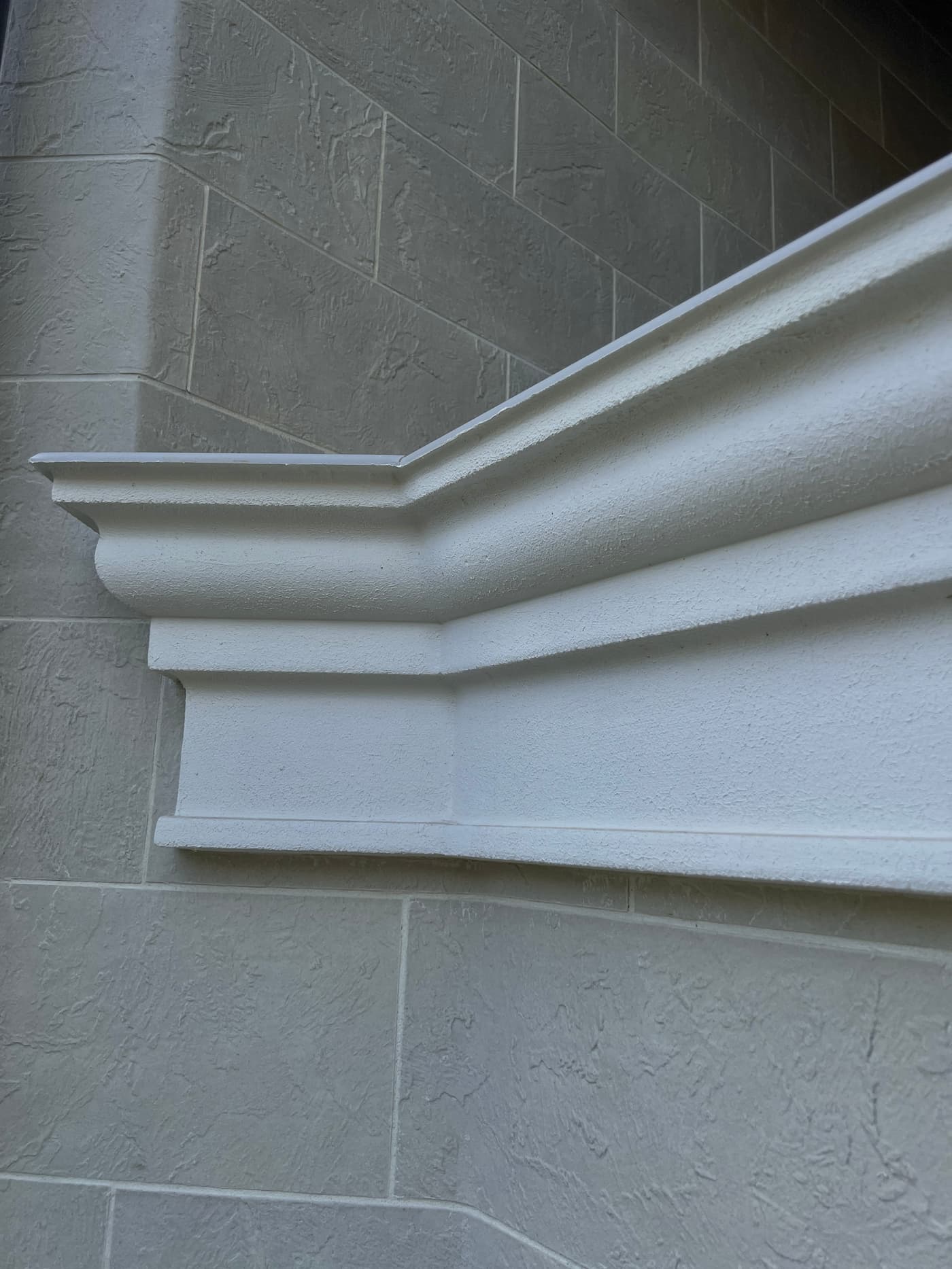 Flexible stone for the facade — building in Ciocana — 8