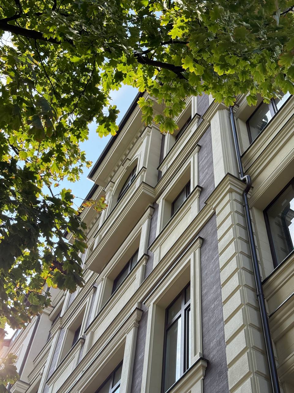 Flexible facade cladding — Crema De la Crema — 10