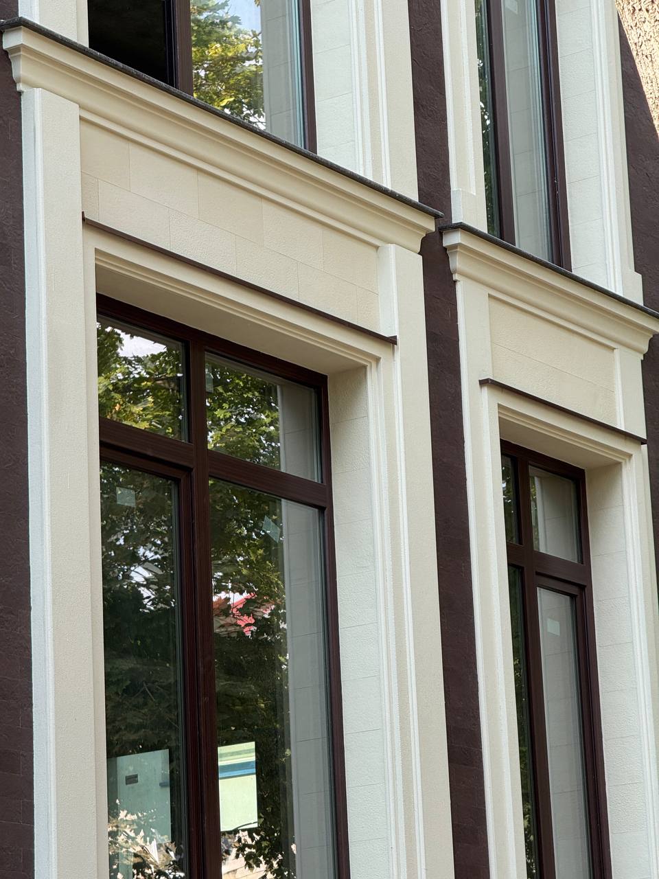 Flexible facade cladding — Crema De la Crema — 17