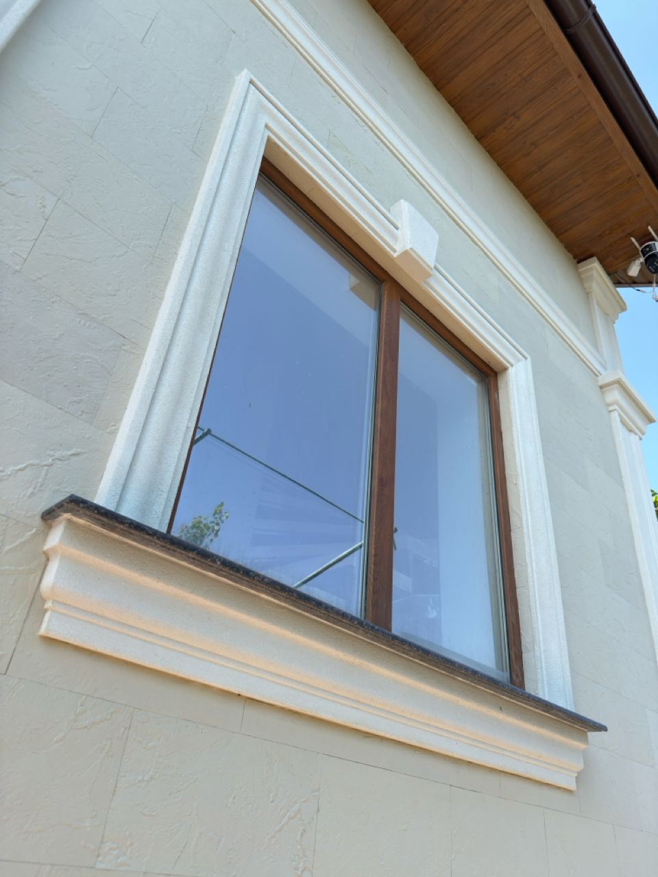 Pletaflex flexible facade cladding — house in Costești — 5