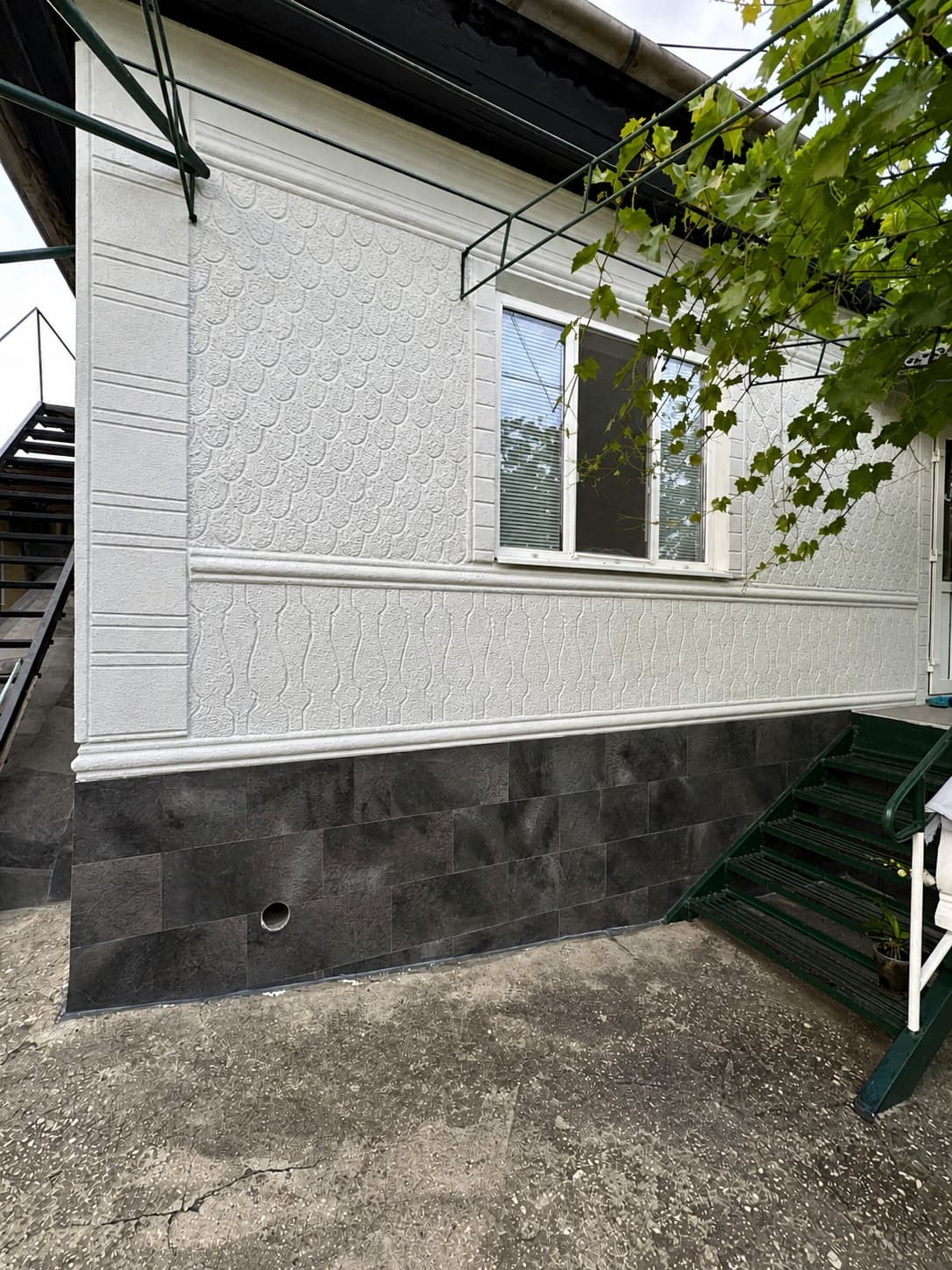 Flexible stone — house in Cimișlia — 21