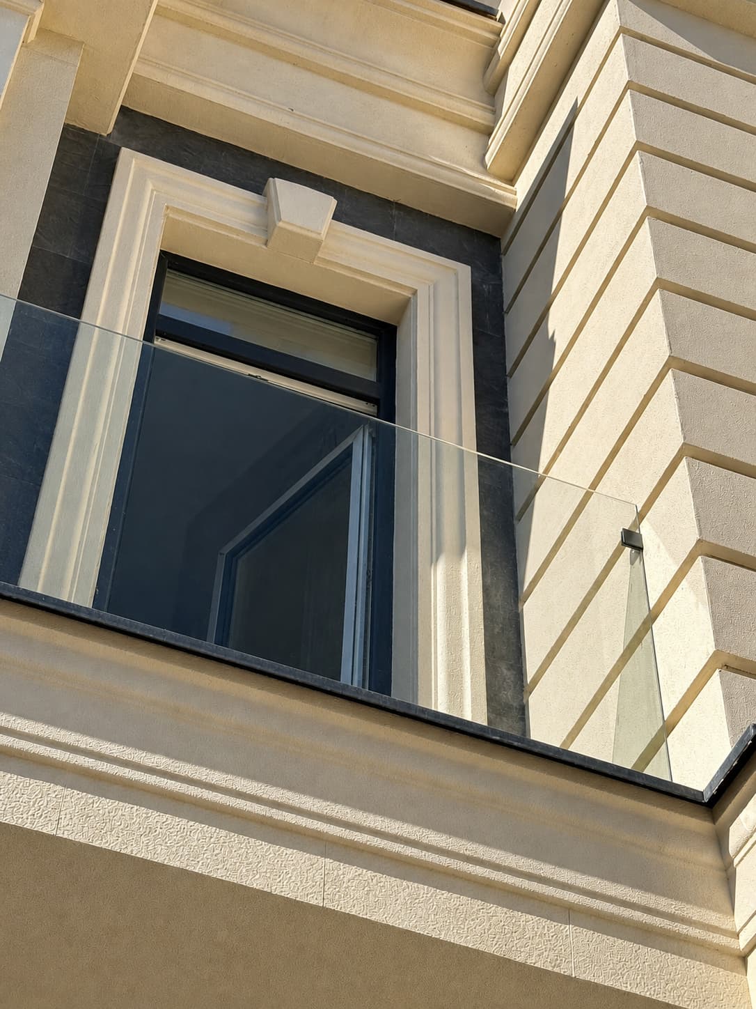 Pletaflex flexible cladding — houses in Telecentru — 4