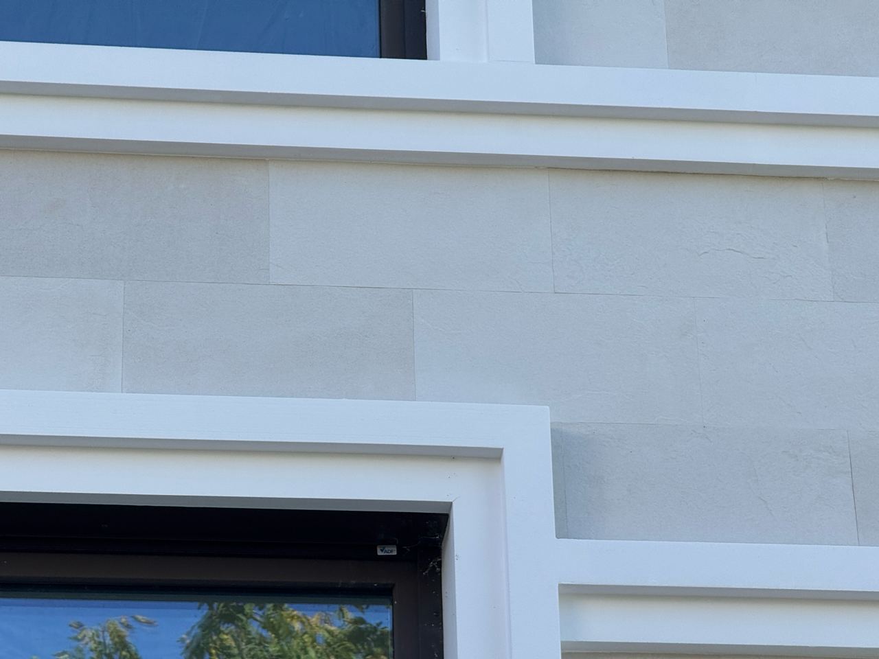 Flexible stone — house in Romania — 15