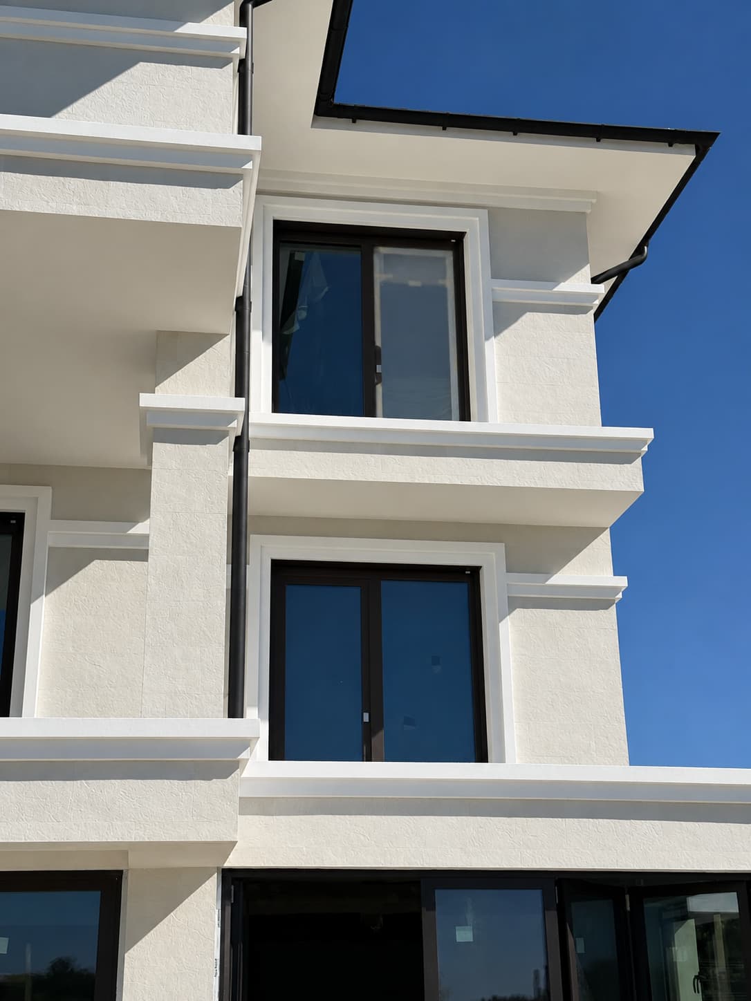 Flexible stone — house in Romania — 7