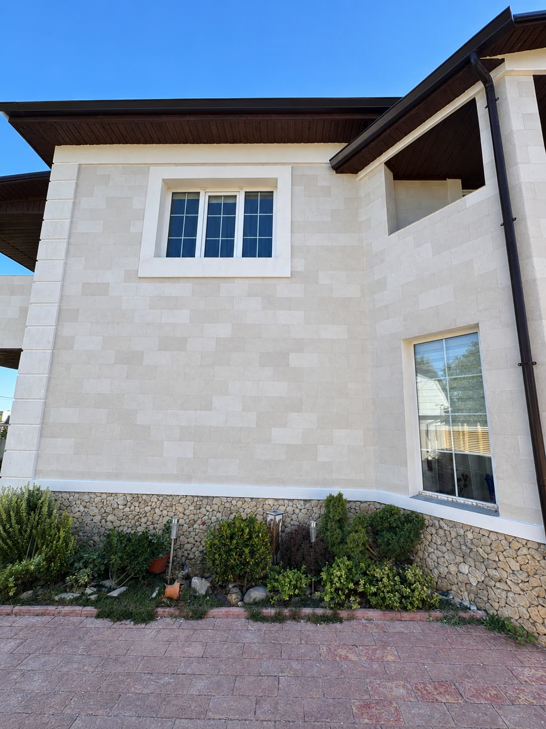 Pletaflex Flexible Stone – Building in Rezina — 6