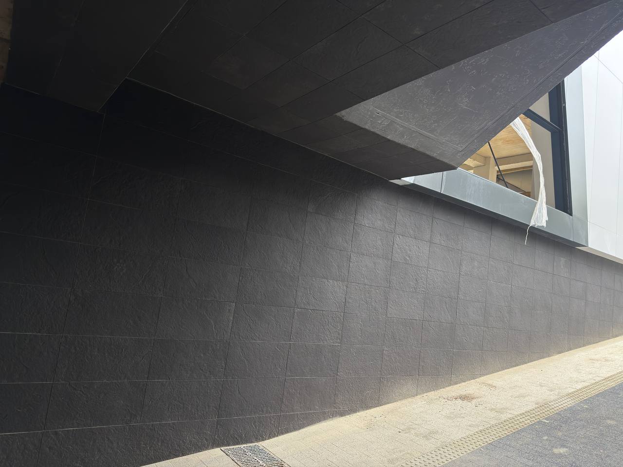 Flexible stone – Mall in Chisinau — 4