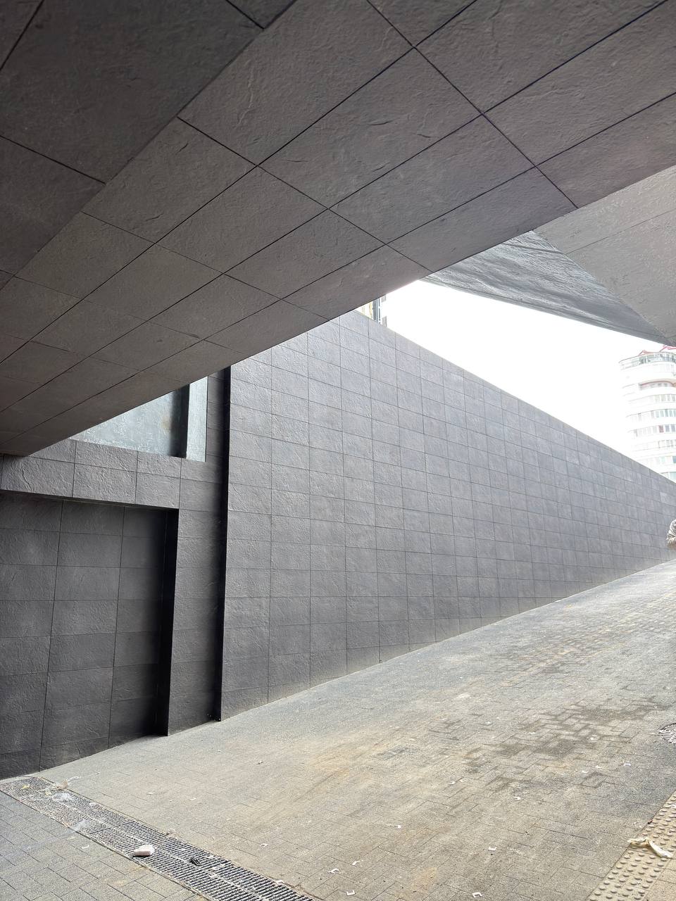 Flexible stone – Mall in Chisinau — 7